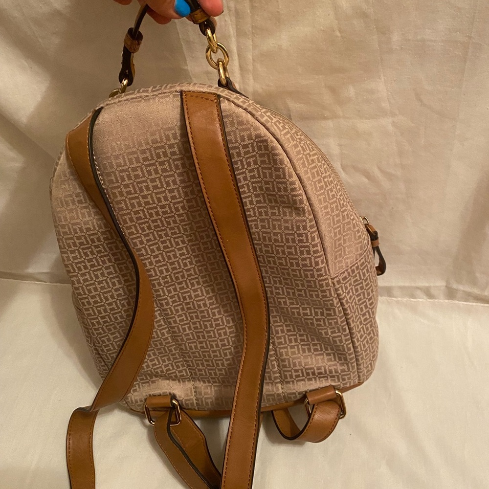 Tommy Hilfiger mini backpack - Picture 3 of 7